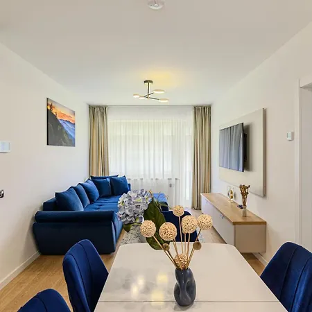 Apartment Art By Grand *
